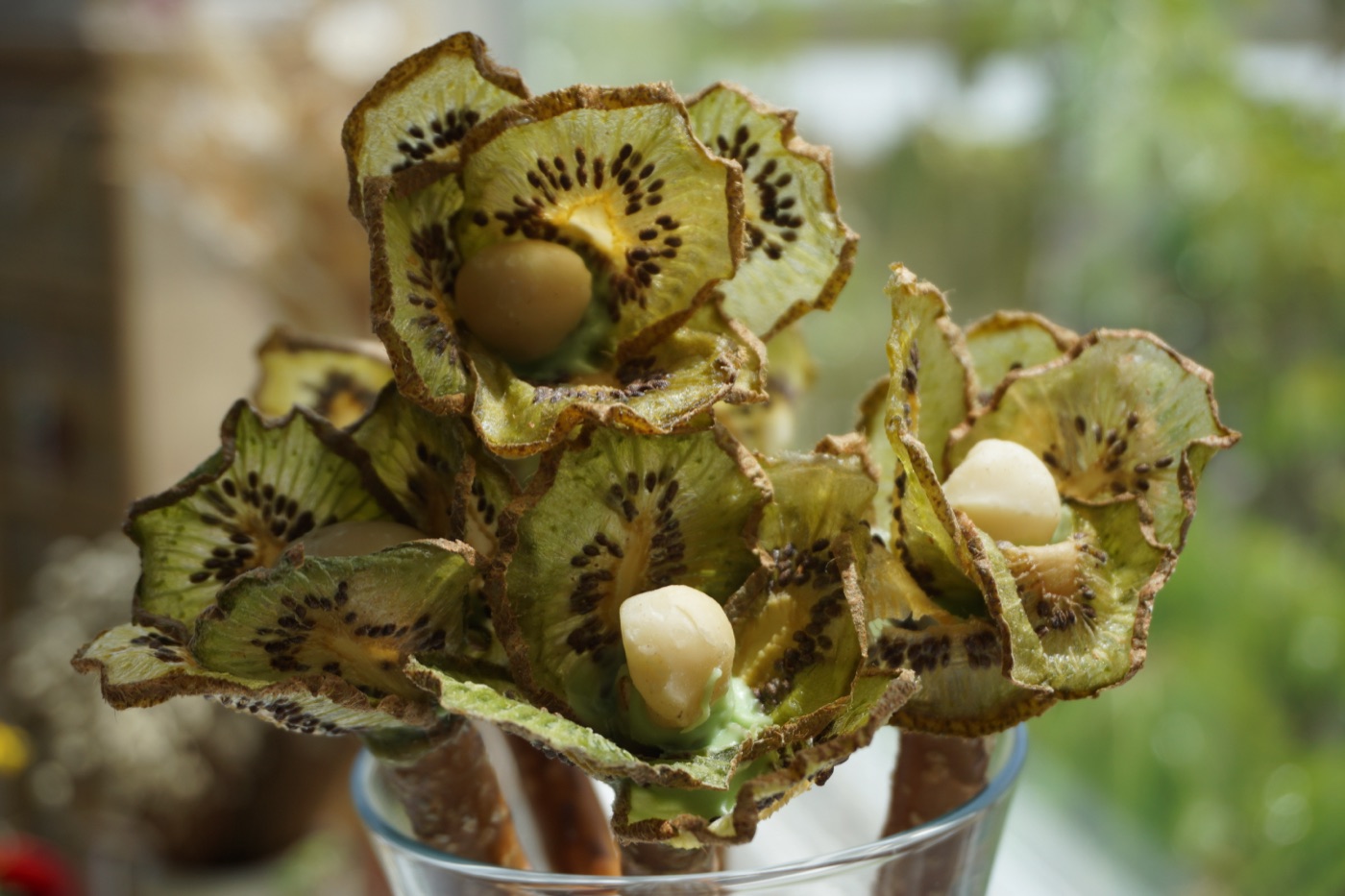 Kiwi Flower Bouquet — 10